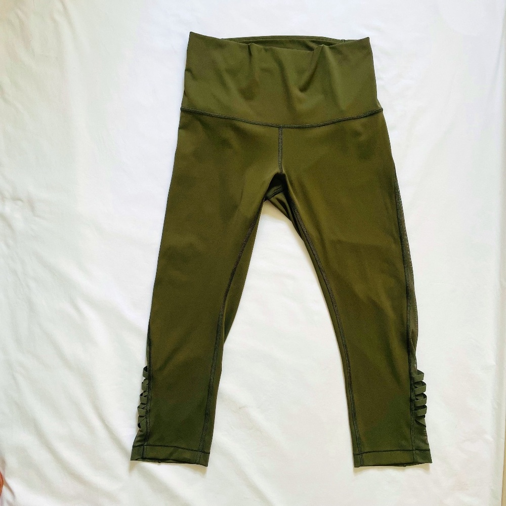 LULULEMON ATHLETICA LEGGINGS